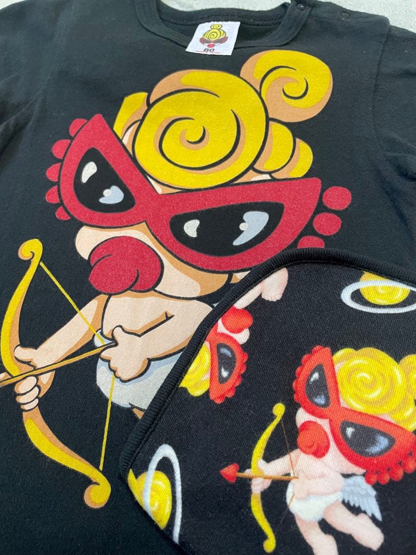 ヒスミニ エンジェル 羽つきロンパース 天使 総柄 スタイ ブラック 2点セット