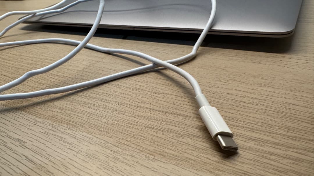 Apple M1 MacBook Air スペースグレー 本体/MGN73J/A