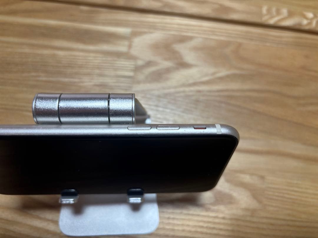 k*i様 iPhone SE 第3世代 128 GB スターライトSIMフリー