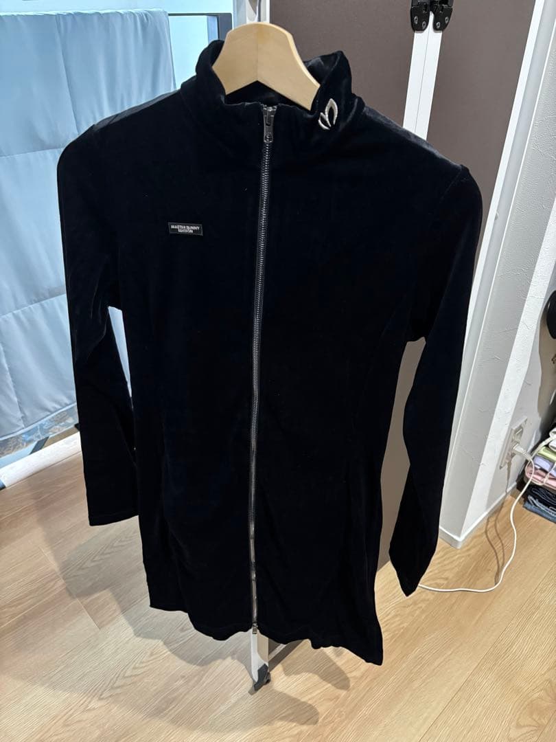 M　マスターバニー　ワンピース