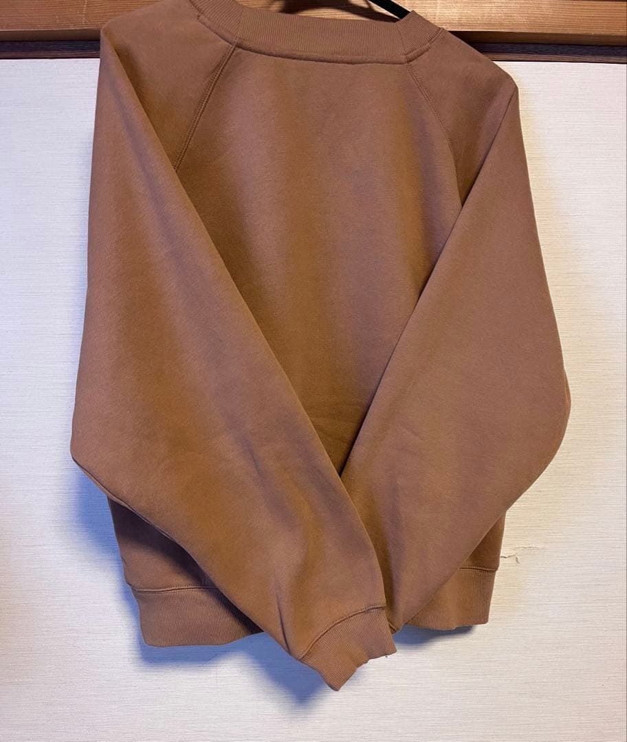 UGG アグ ブラウン ロゴ トレーナー