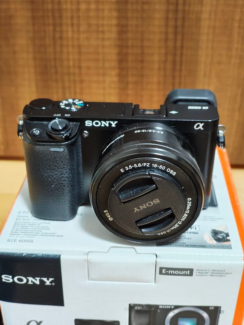ソニー α6000 ILCE-6000L ボディ パワーズームレンズキット