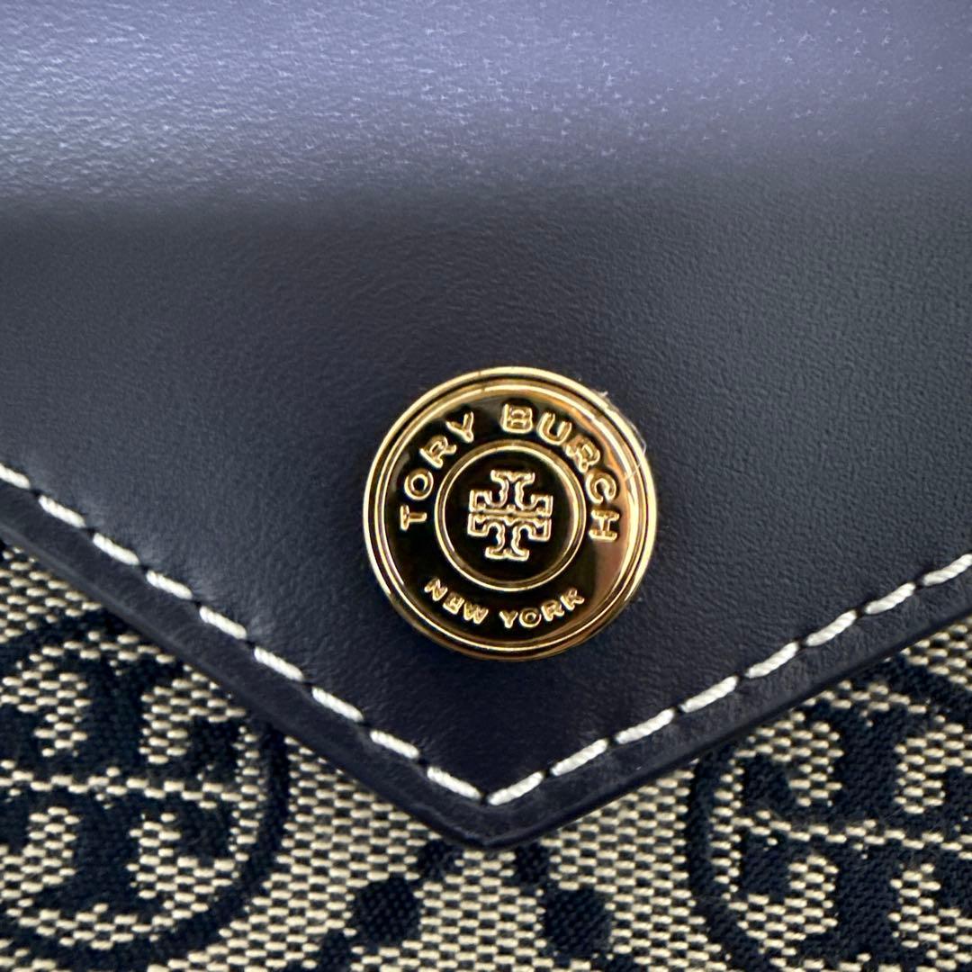 Tory Burch T-Monogram Envelope トリーバーチ