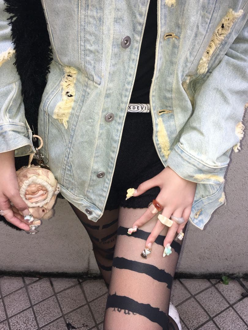 neith. ダメージデニムジャケット