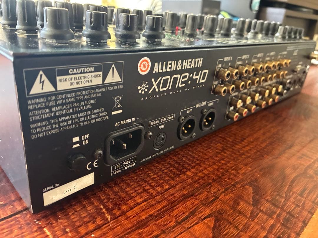 Allen&Heath Xone: 4D DJミキサー Ableton live