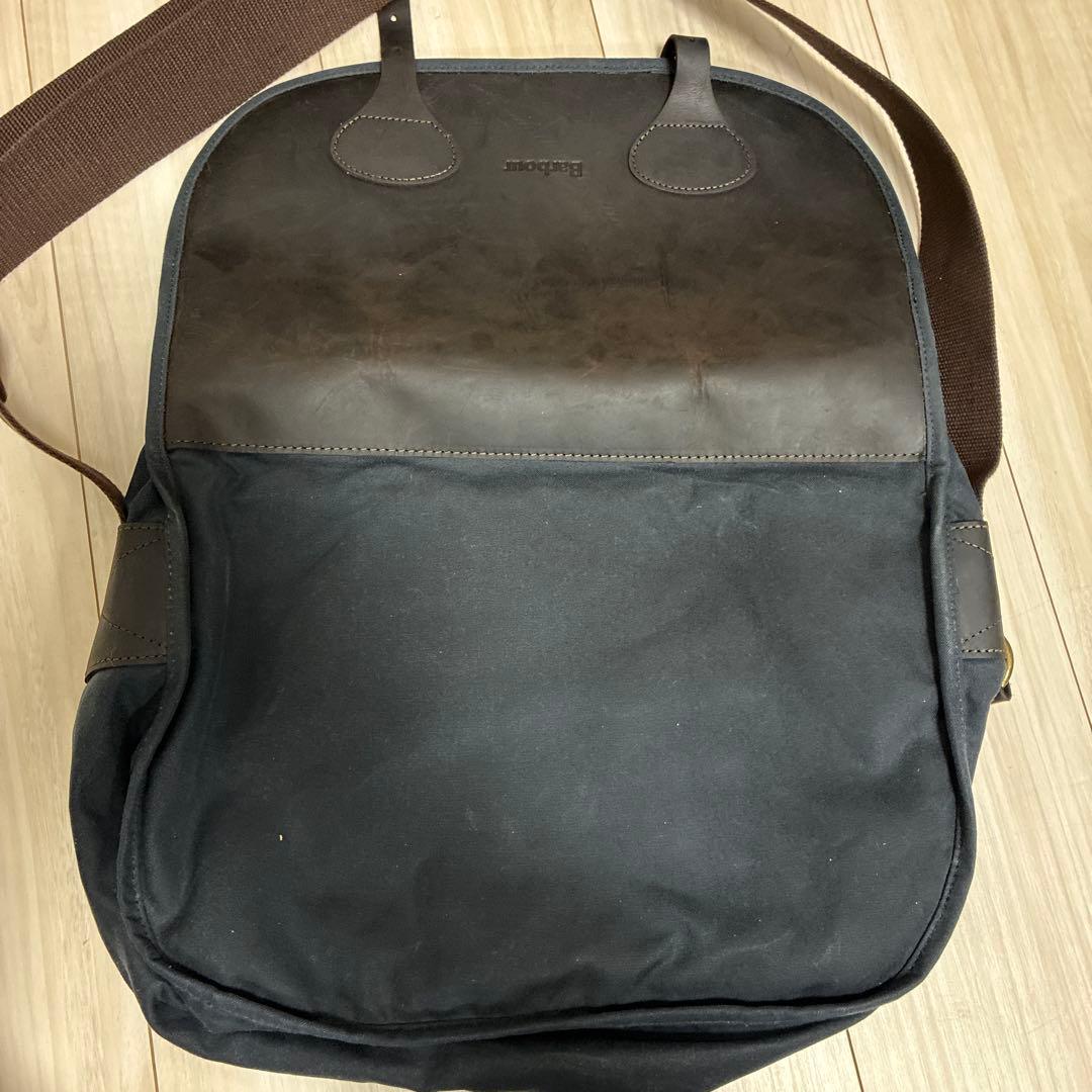 Barbour ショルダーバッグ 黒 レザー、キャンバス