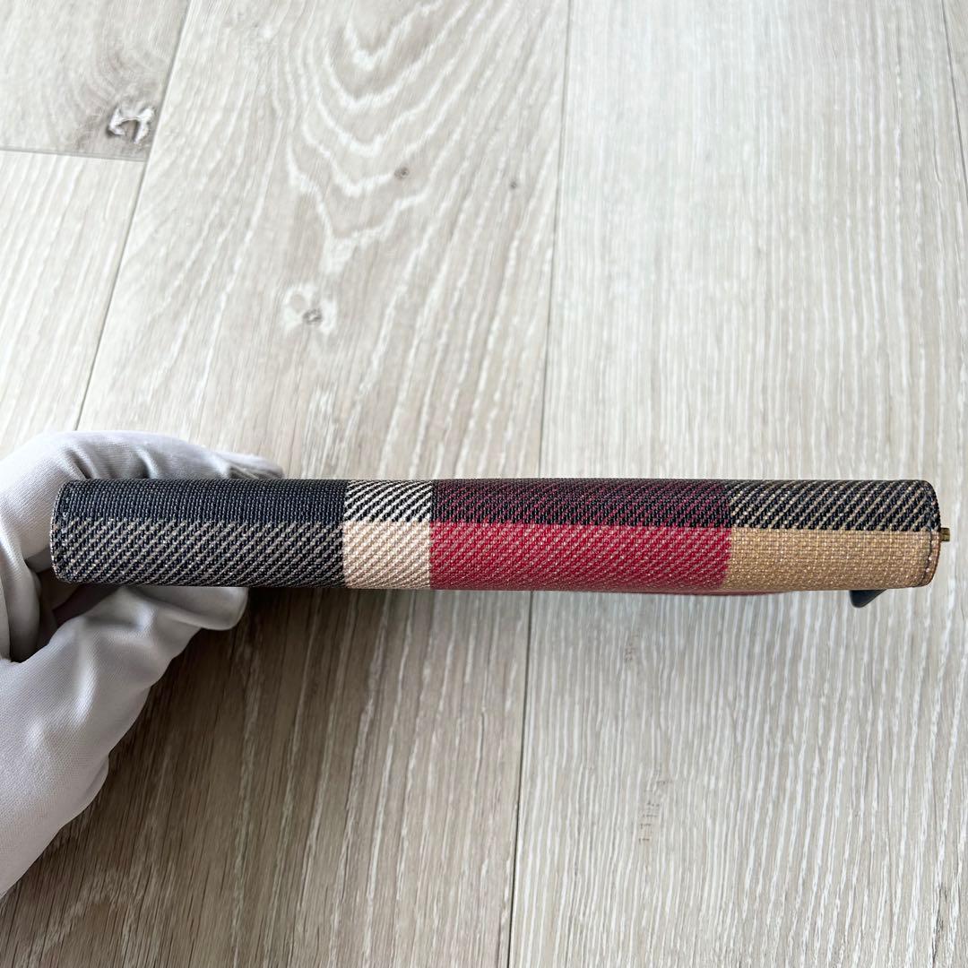 【美品】ブルーレーベルクレストブリッジ 長財布 ラウンドファスナー チェック黒赤