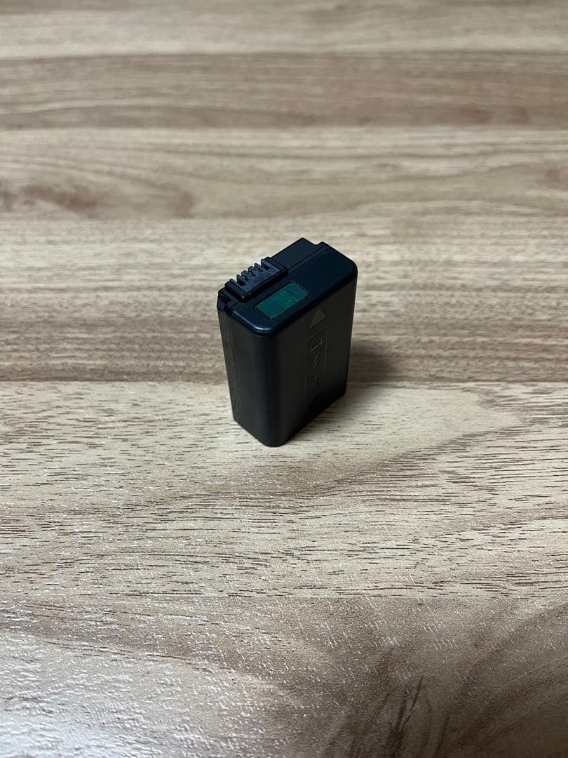 【美品】SONY α6000 ILCE-6000Y-B ダブルズームレンズキッド