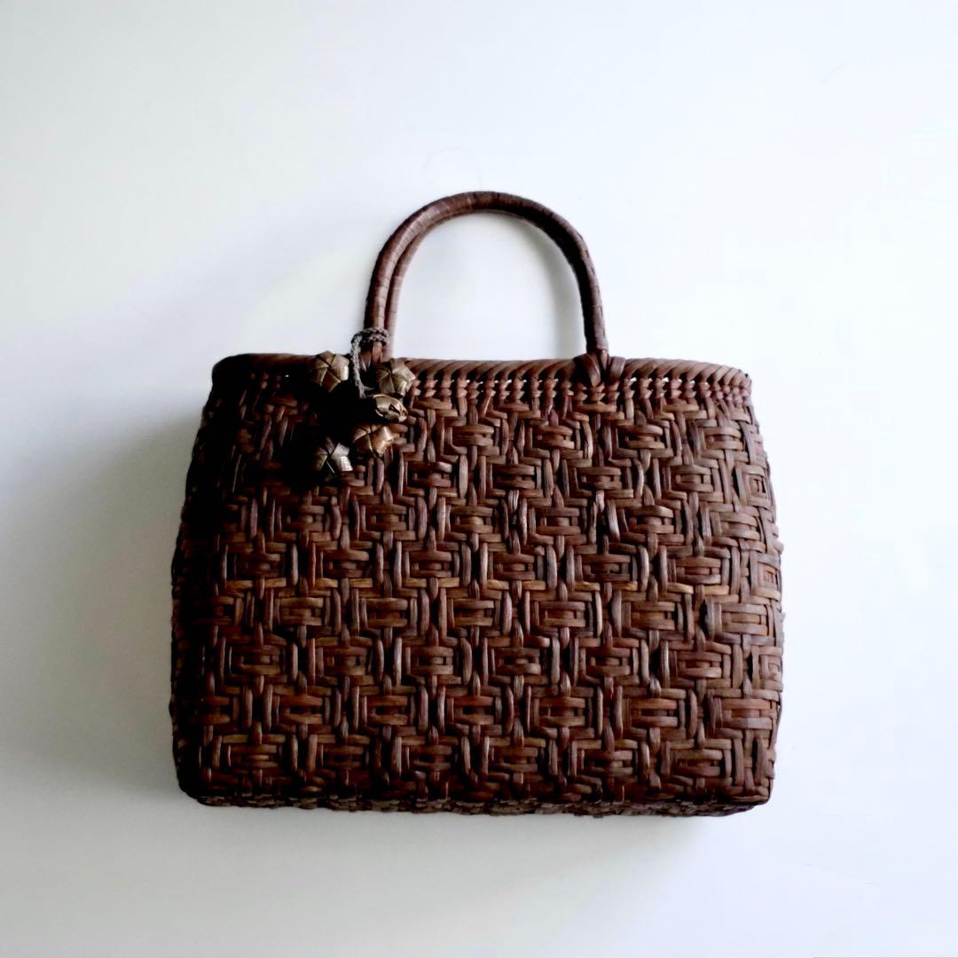 山葡萄 かごバッグ 国産 （チャーム付）