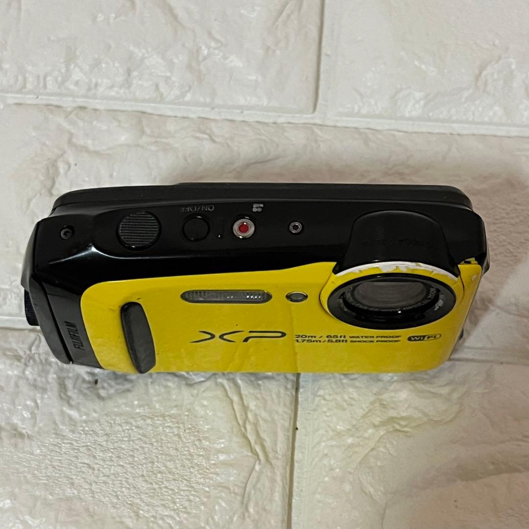 fujifilm finepix xp120 充電機　ケーブル付き！