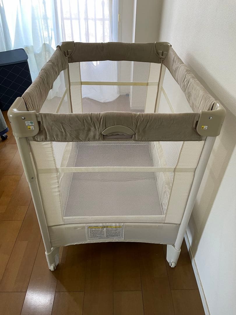 アップリカ　ココネルエアープラス　シュークリーム