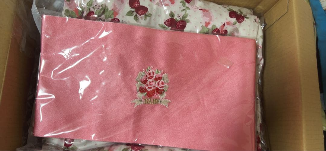 BABY シュガーブーケ柄　浴衣　新品未使用タグ付き