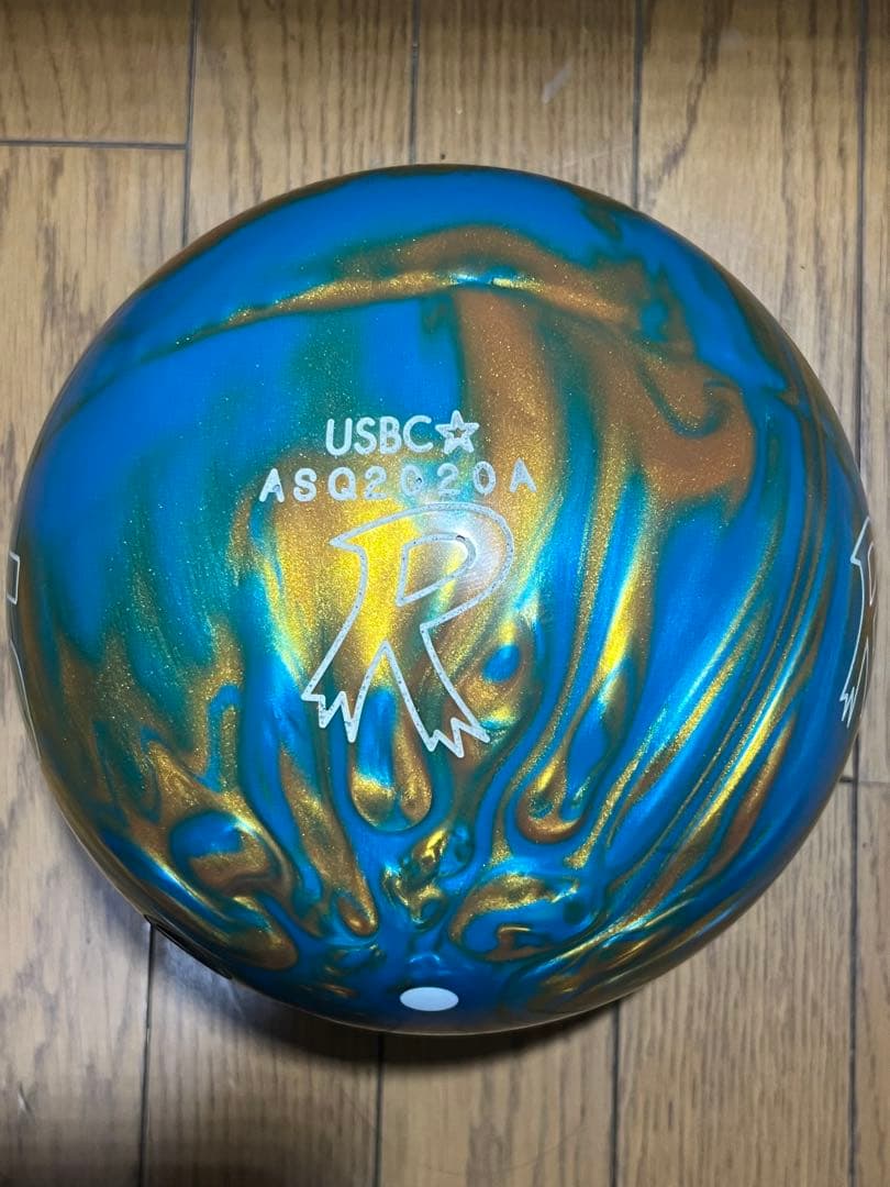 月*日様 Radical RS 79 ボウリングボール15ポンド