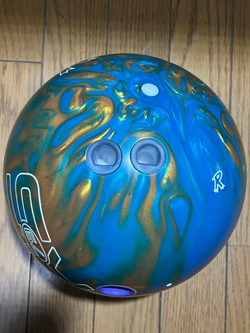 月*日様 Radical RS 79 ボウリングボール15ポンド