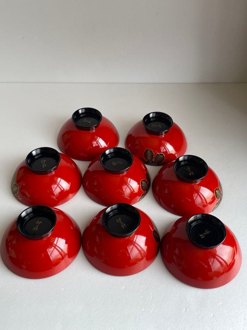 木製漆器　輪島塗　沈金蒔絵朱塗　吸物椀八客　木箱付　蓋付き椀　お椀