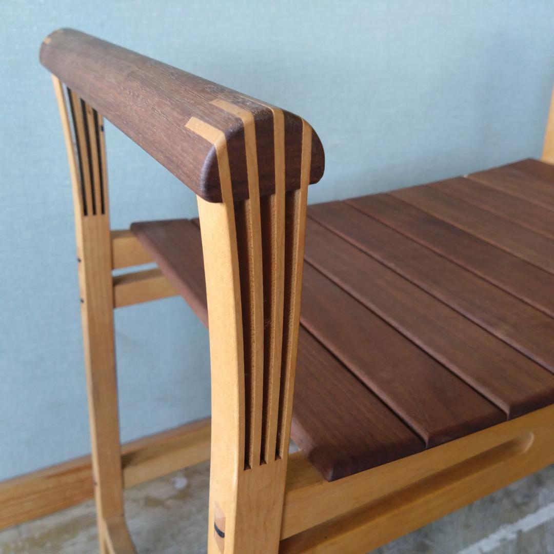 木製 アーム付き スツール　組み木