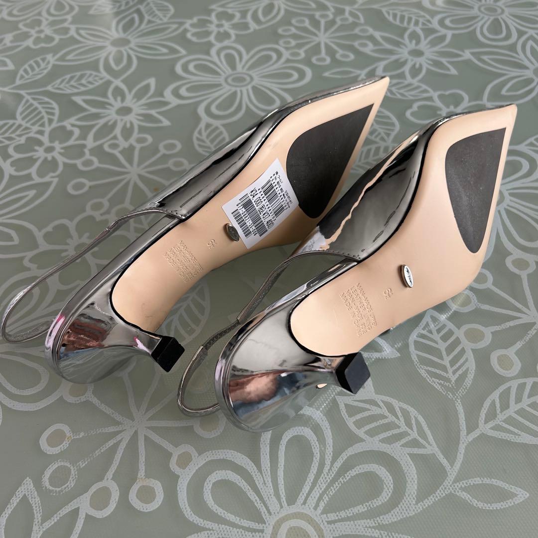 【ｎ】TONY BIANCOストラップパンプスミュールシルバー