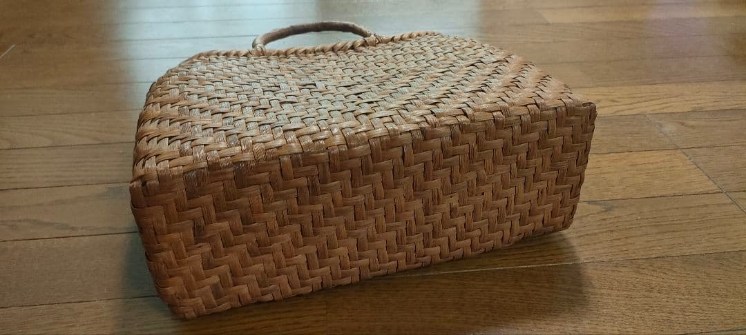 ☆お値下げ☆ 山ぶどう かごバッグ