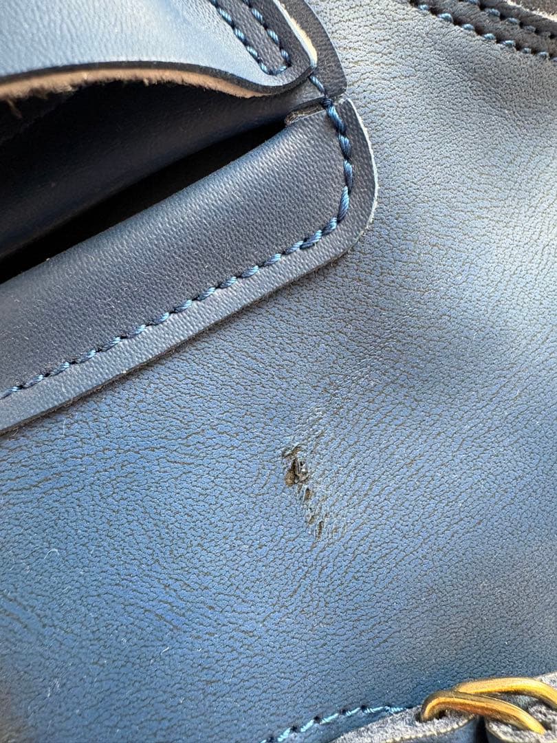 ベイスターズファンクラブ限定！キャッチャーミットとマスクのセット出品