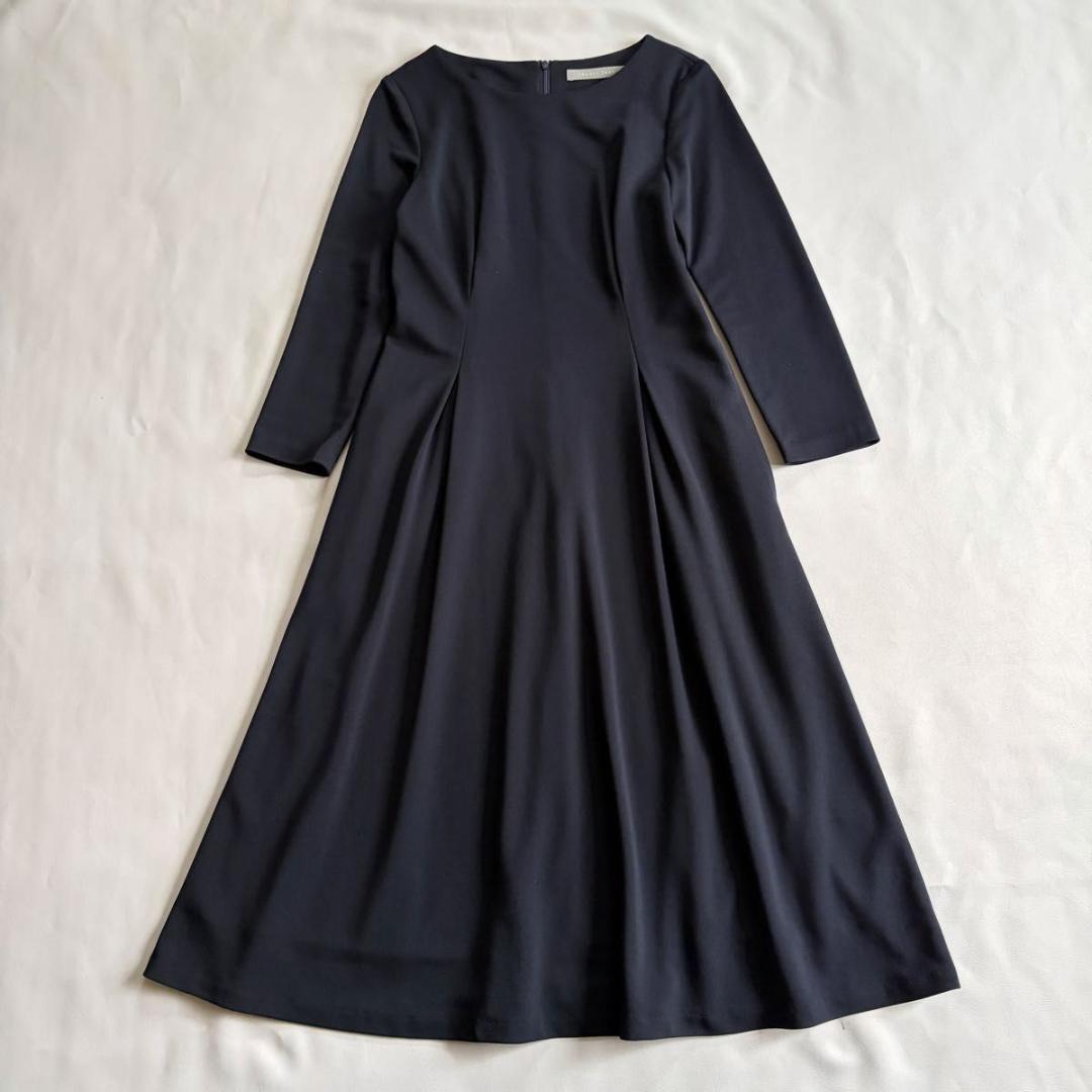 【セオリーリュクス】ワンピース　PEBIAL DERRIE 　ネイビー　36