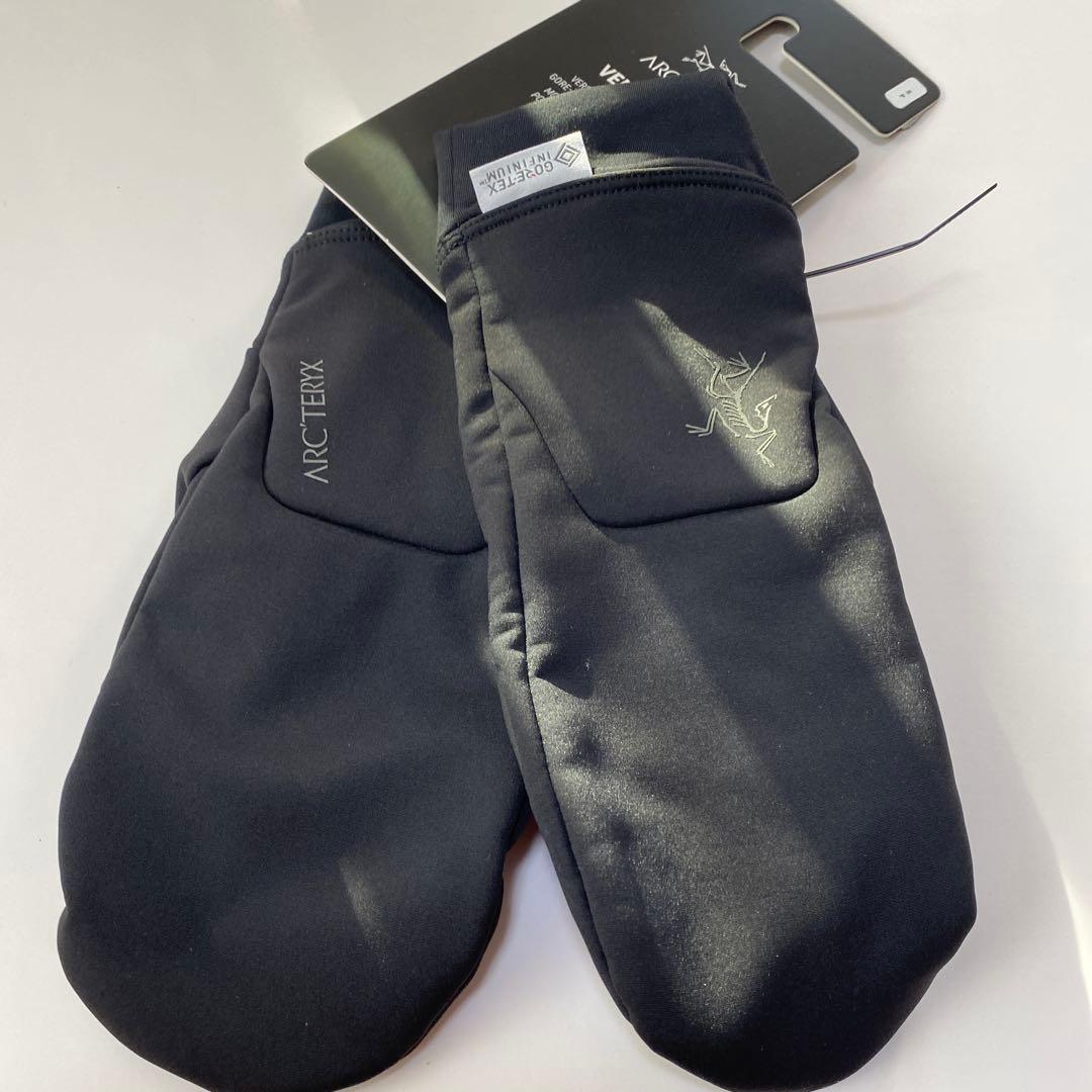 【新品未使用】アークテリクス　ゴアテックスグローブ