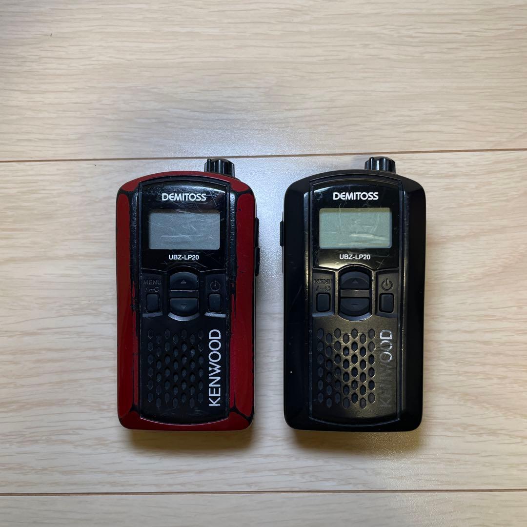 KENWOOD UBZ-LP20 トランシーバー 赤黒 充電器付き