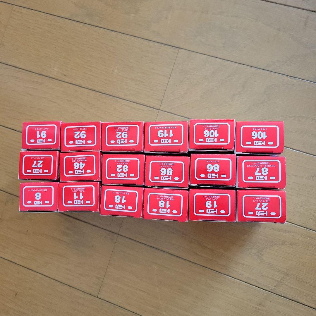 トミカ ミニカーセット 18個