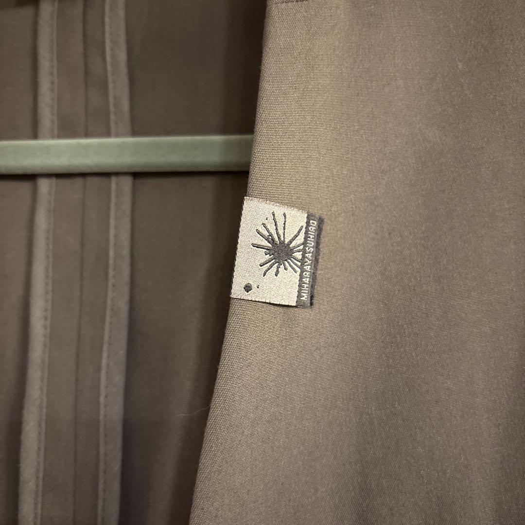 GU × MIHARA YASUHIROノーカラージャケット　セットアップ