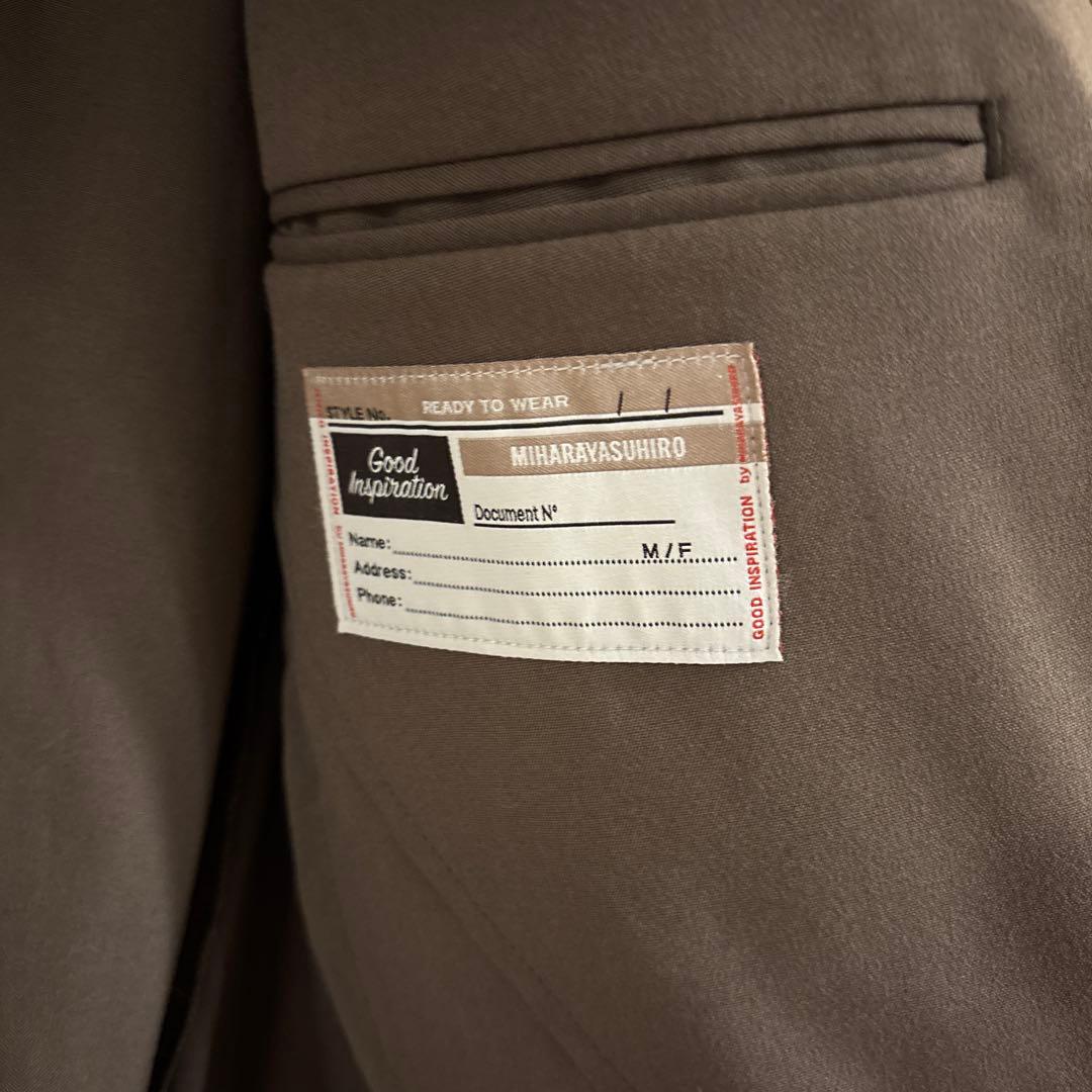 GU × MIHARA YASUHIROノーカラージャケット　セットアップ