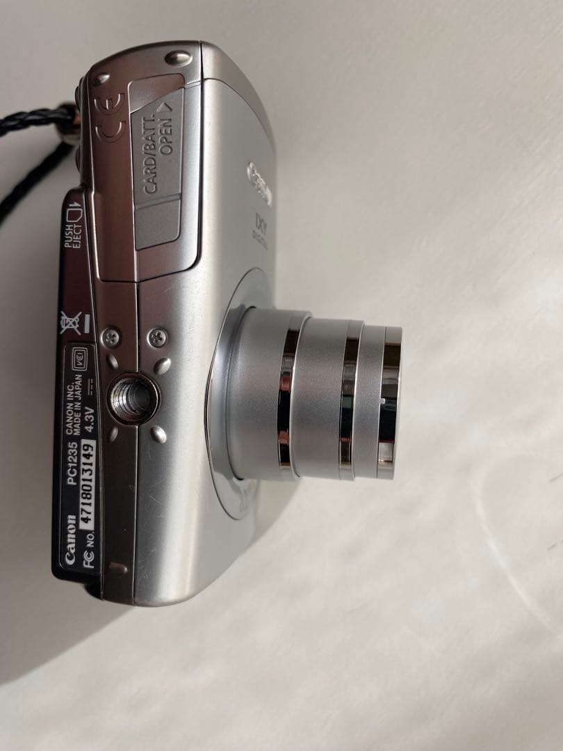 Canon IXY DIGITAL 810IS コンパクトデジタルカメラ　中古品