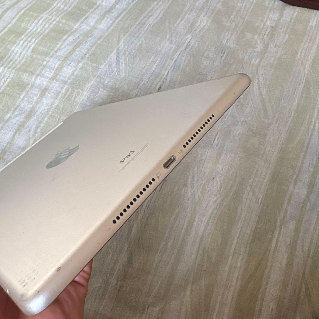 Apple iPad 第9世代 64G SIMフリー