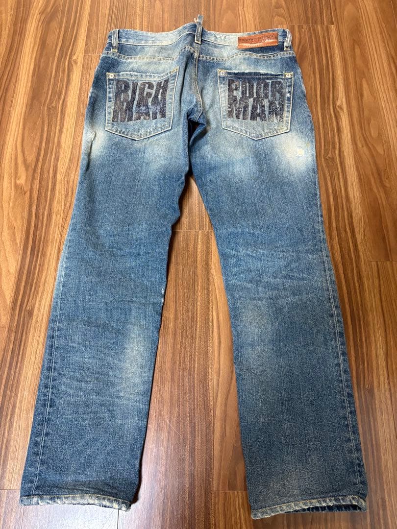 Dsquared2 ダメージ加工ストレートジーンズ