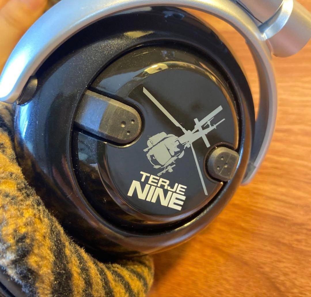 希少 Skullcandy(スカルキャンディー) 有線ヘッドホン 豹柄 ドクロ