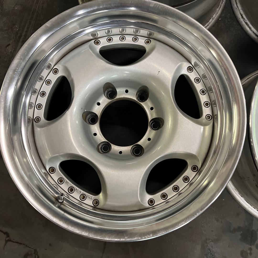 16インチアルミホイール