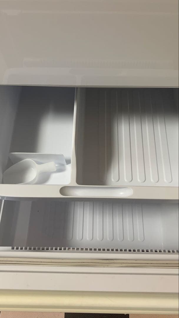 シャープ SJ-GW36D-W 356L ホワイト 2017年製