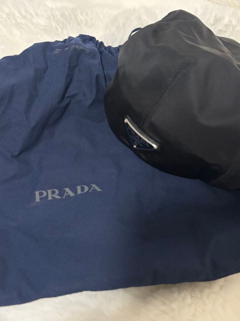 PRADA Re-Nylon ハット