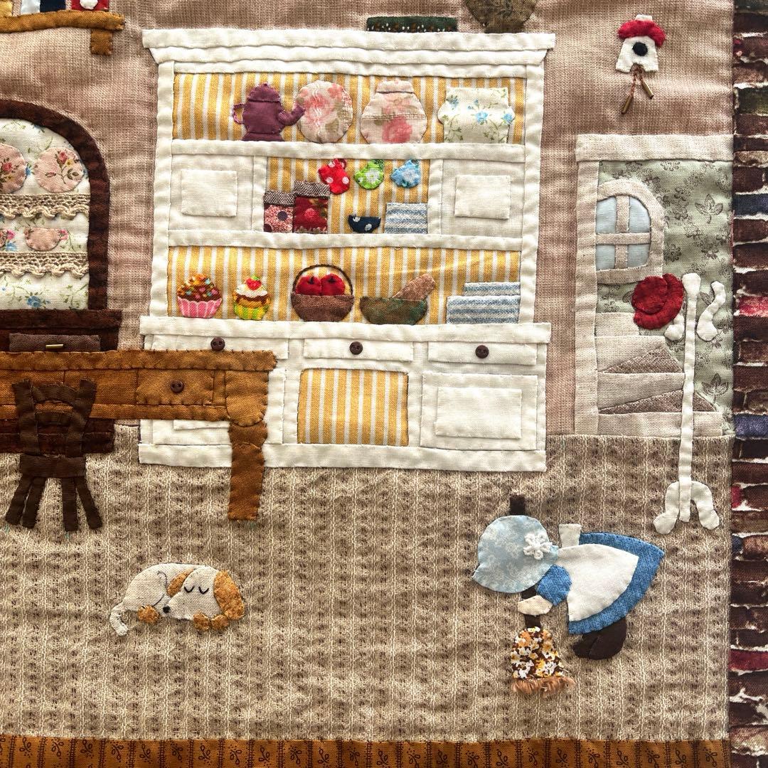 パッチワークタペストリー　ハウスのキルト