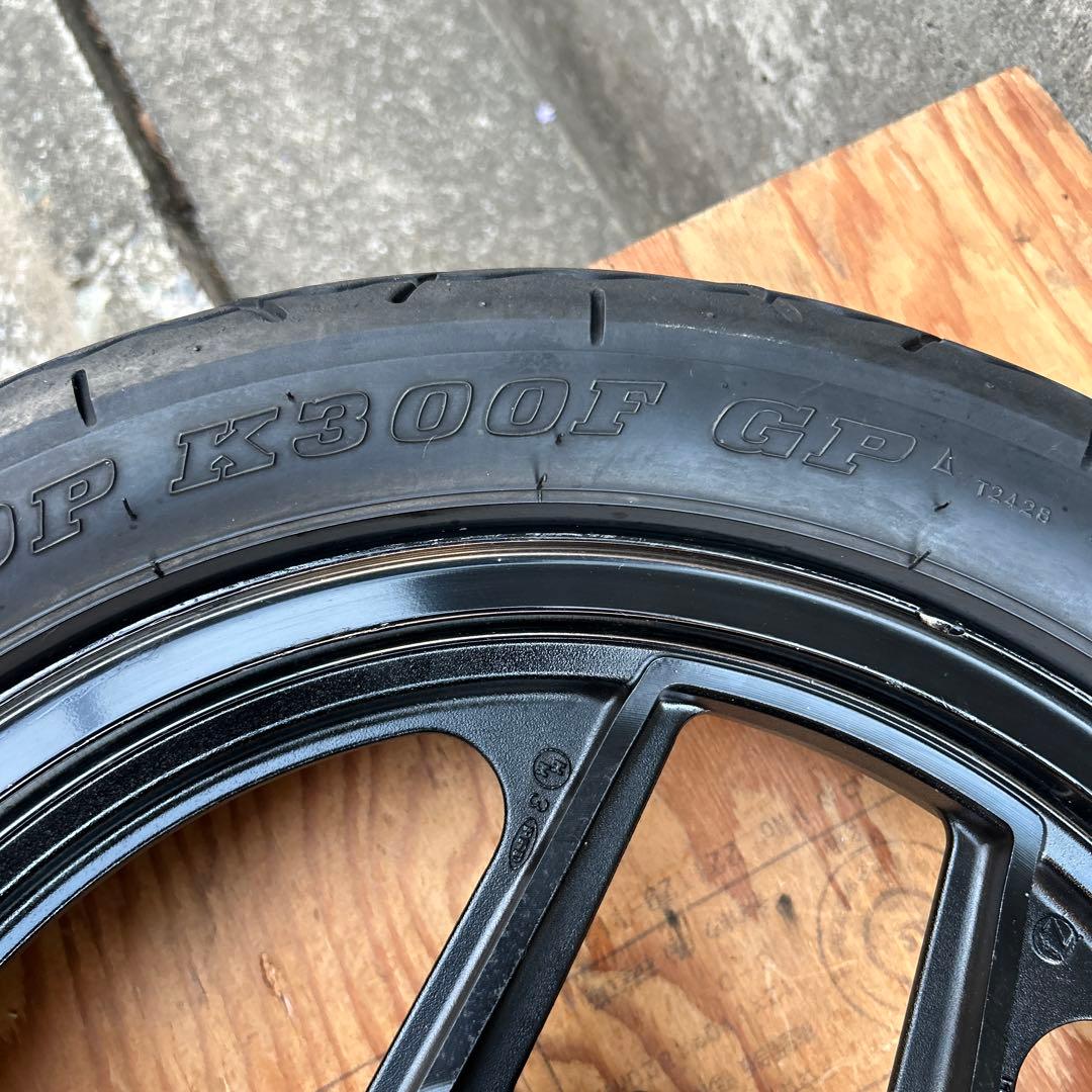 GPZ1000RX フロントホイール