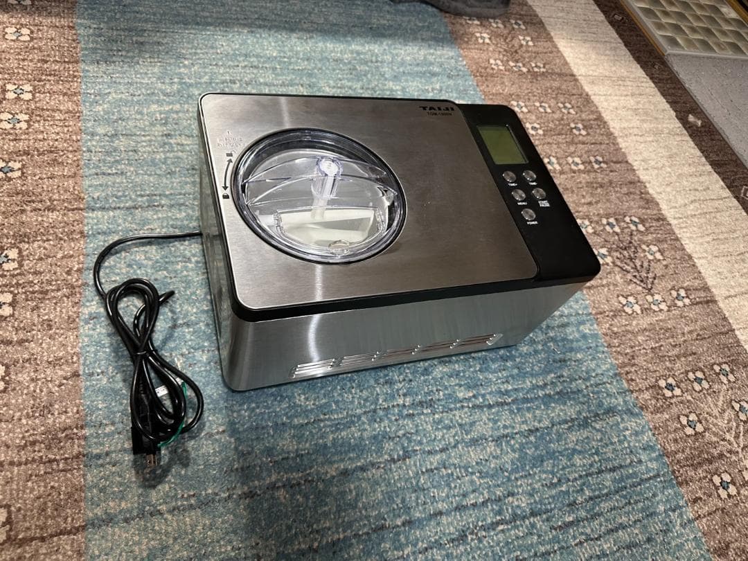 タイジ ジェラート&アイスクリームマシン　TAIJI TGM-1000N