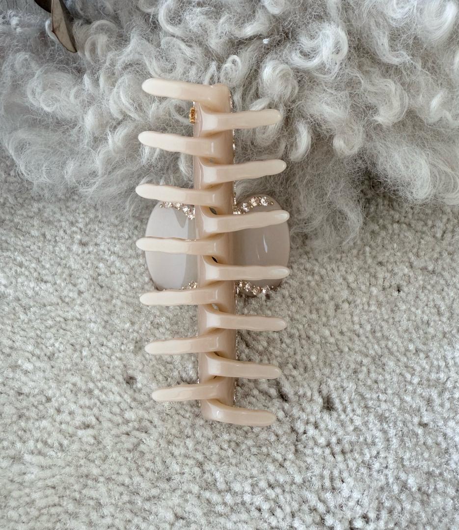 アレクサンドル ドゥ パリ クリップ　スワロフスキー ヘアクリップ ベージュ M