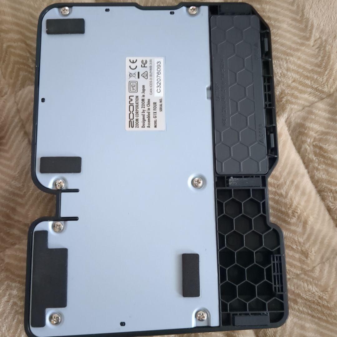 まゆ母　ZOOM G1XFOUR　純正アダプターつき