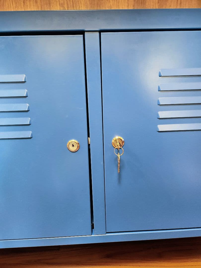 【出品1/31まで】IKEA　PS キャビネット ブルー スチールキャビネット