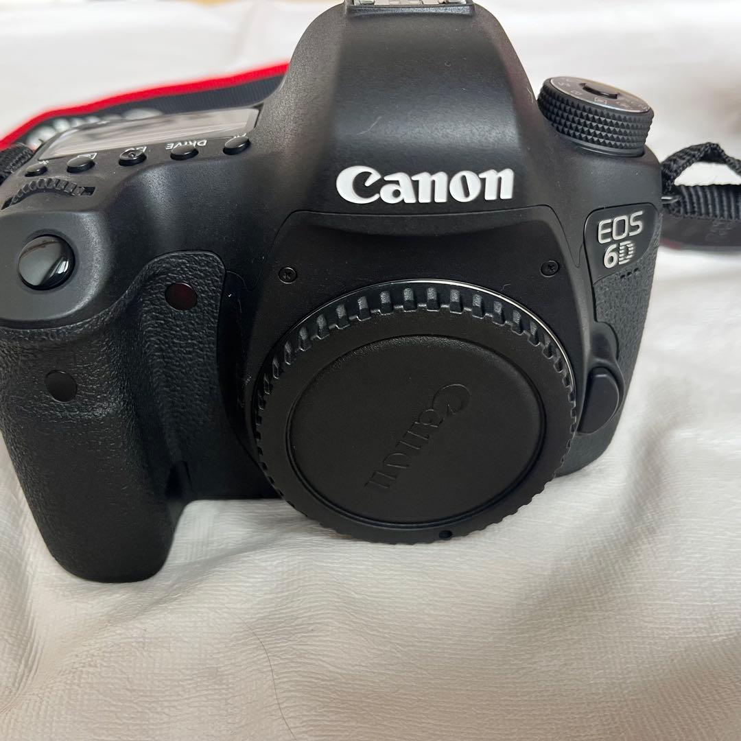 Canon EOS 6D デジタル一眼レフカメラ・24-70Lレンズセット