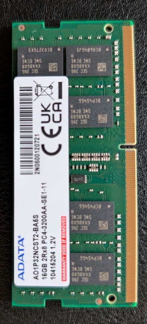 ADATA 16GB DDR4 メモリー 動作確認済み