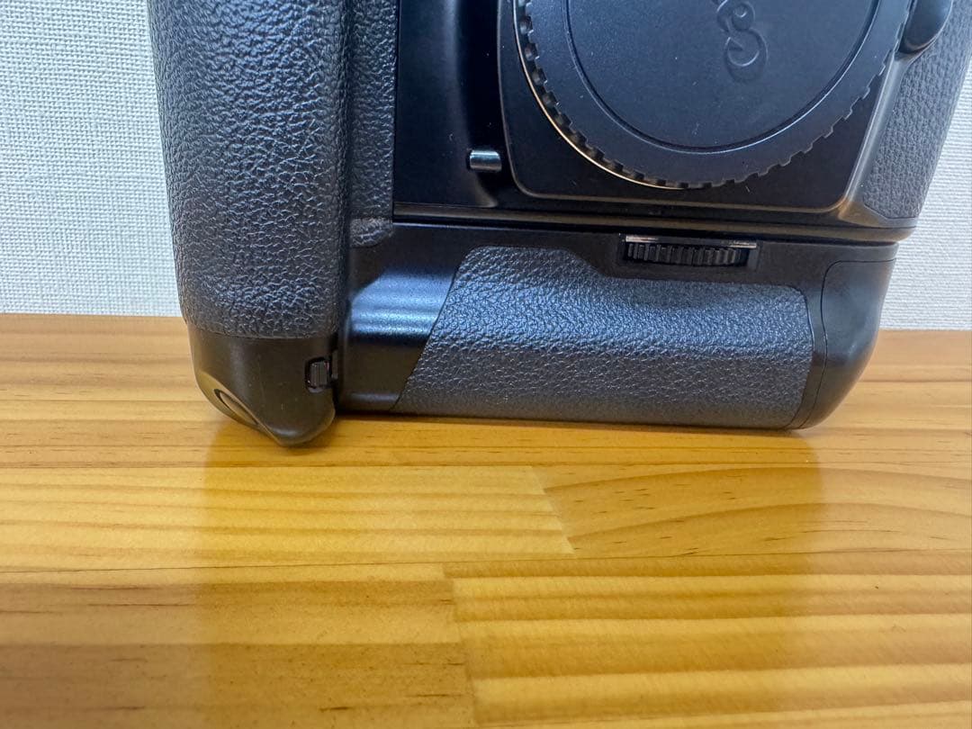 Canonキャノン EOS-1N HS フィルムカメラボディ　動作品