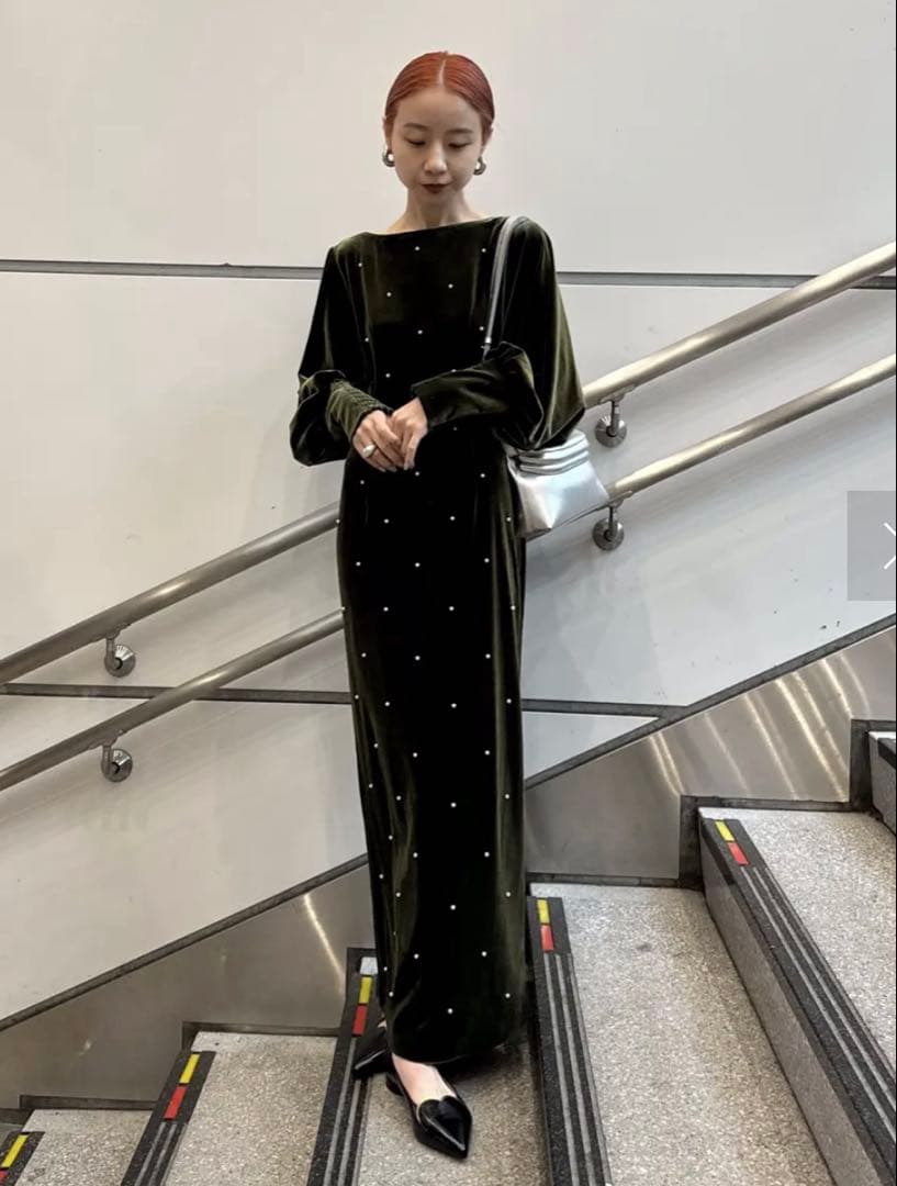 じゃこ　ameri vintage ベロア　パール付き　ドレス