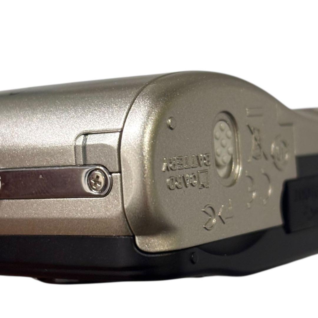 Nikon ニコン デジタルカメラ COOLPIX L30 光学5倍ズーム