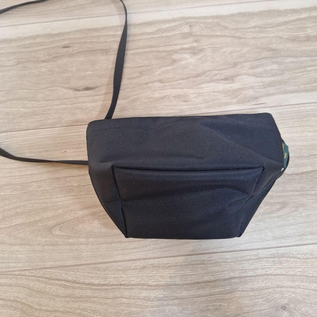 エルベシャプリエ　ショルダーバッグ　ノワール