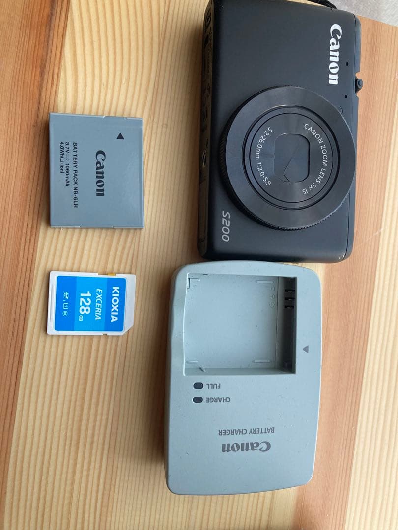 Canon デジカメS200