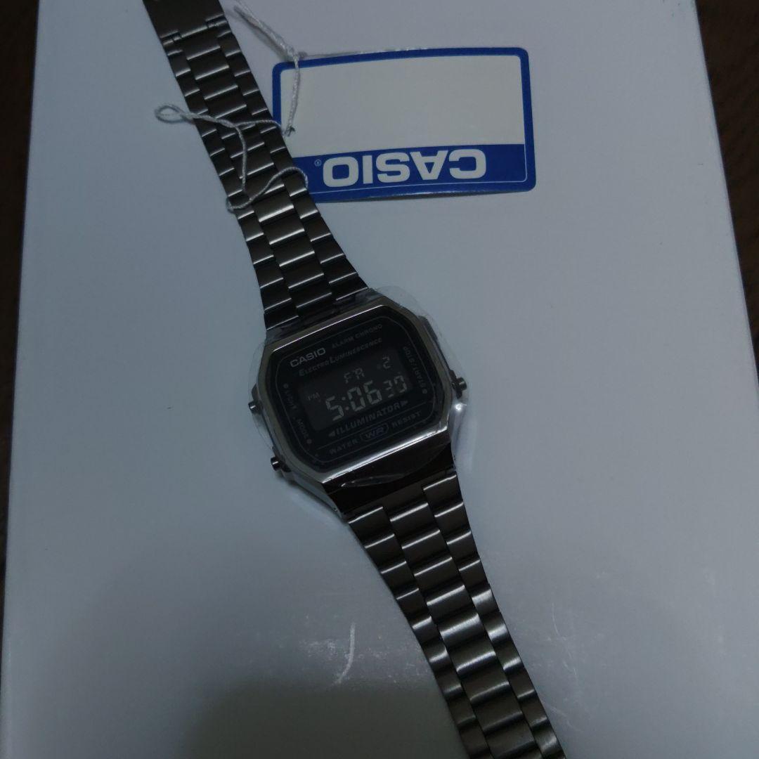 【新品未使用】カシオメタルバンド ガンメタ A168WGG-1B　海外モデル